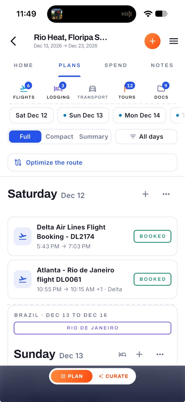 Adónde app showing a day-by-day plan